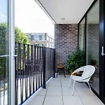 Veeve - Boho-Chic Escape